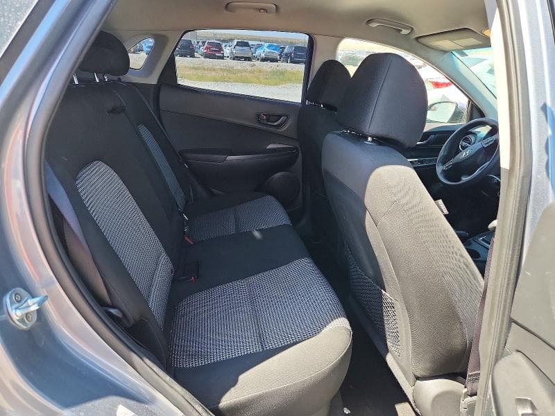 2018 HYUNDAI KONA SE 10