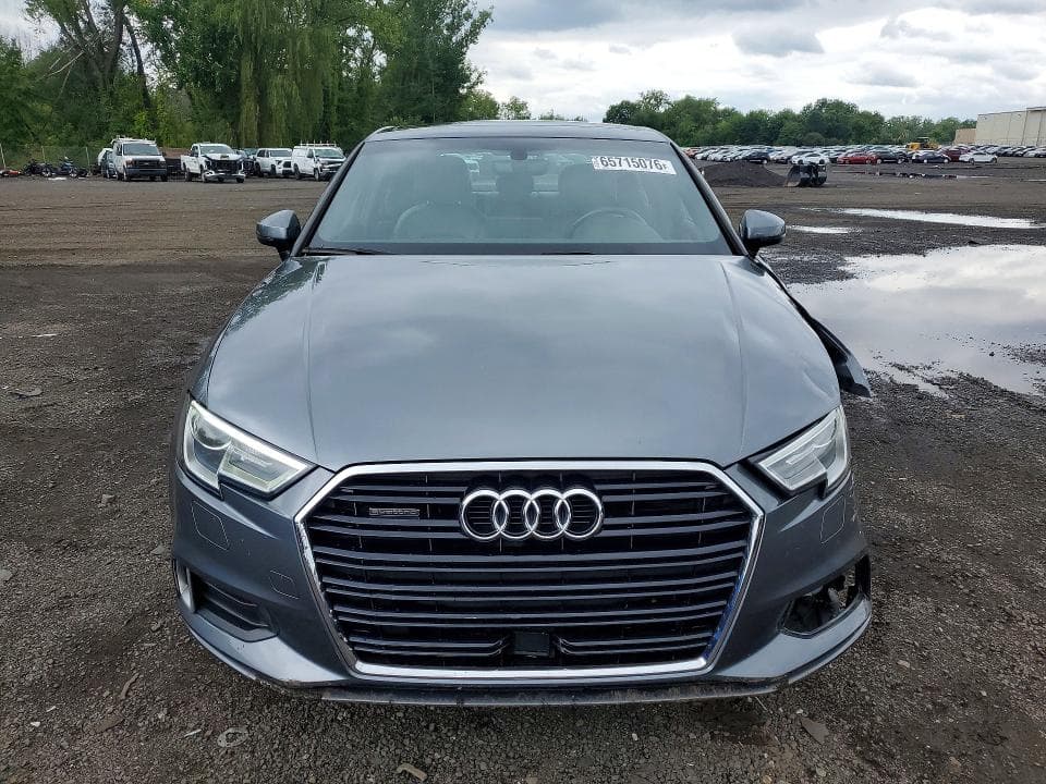 2017 AUDI A3 PREMIUM 5