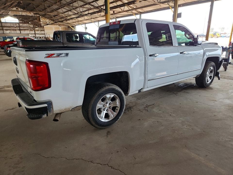 2017 CHEVROLET SILVERADO K1500 LTZ 3
