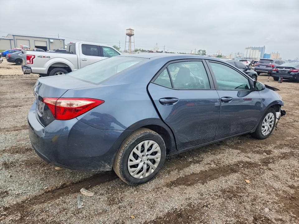 2019 TOYOTA COROLLA LE 3
