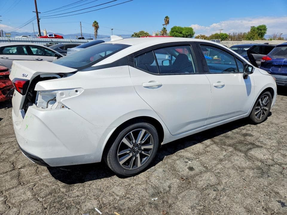2021 NISSAN VERSA SV 3