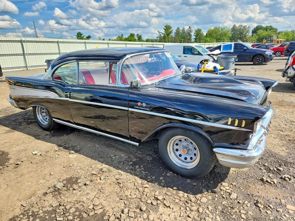 1957 CHEVROLET BEL AIR 4