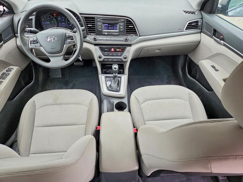 2018 HYUNDAI ELANTRA SE 8