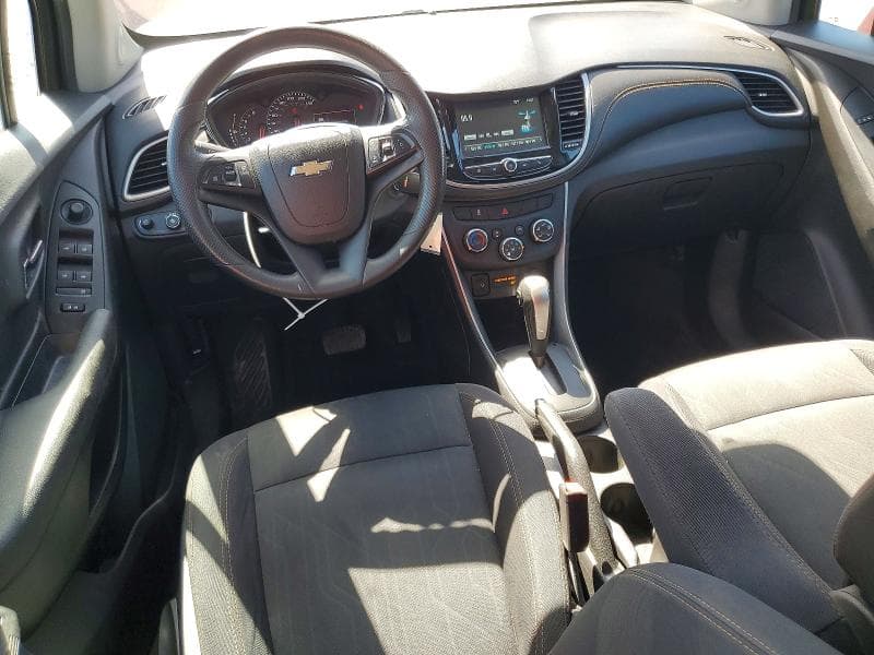 2017 CHEVROLET TRAX 1LT 8