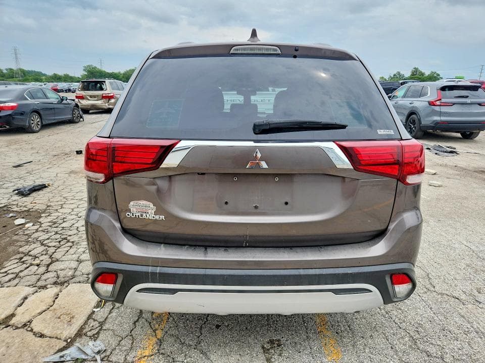 2020 MITSUBISHI OUTLANDER SE 6