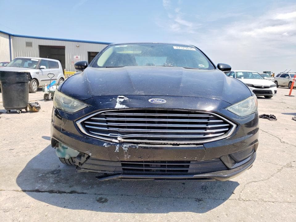 2017 FORD FUSION SE 5