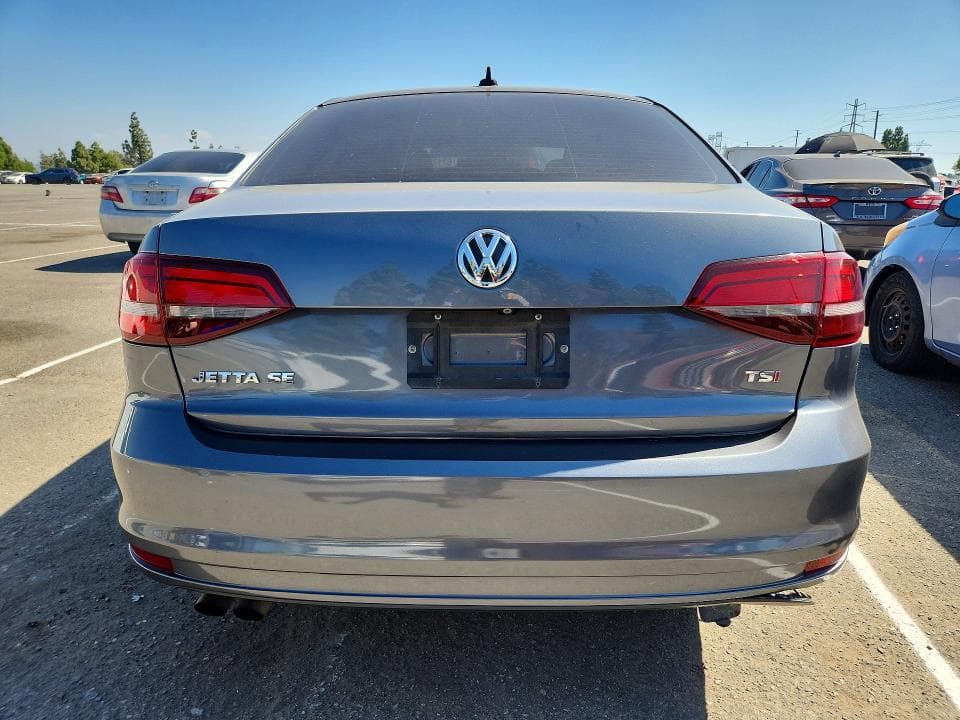 2017 VOLKSWAGEN JETTA SE 6