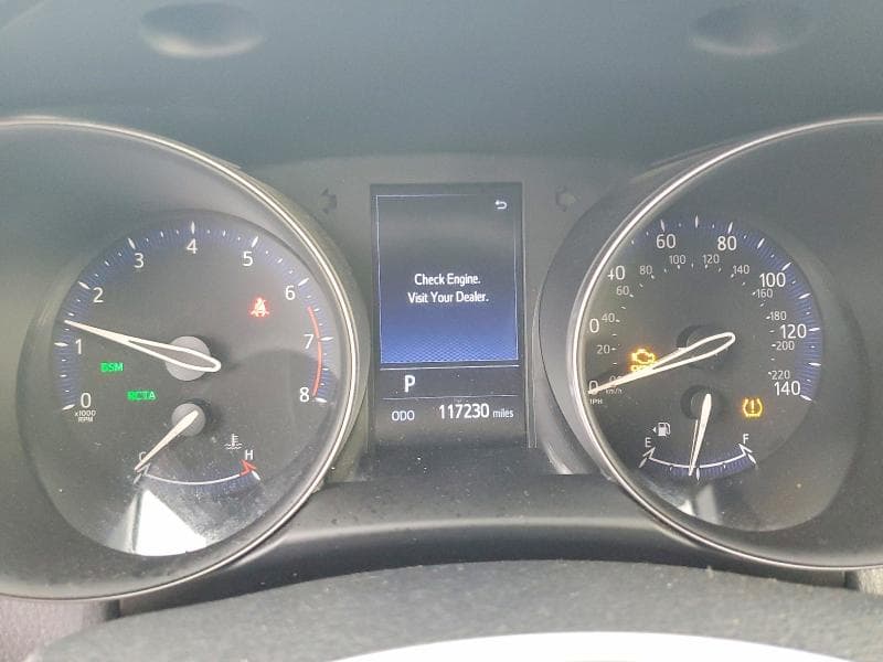 2019 TOYOTA C-HR LIMITED 9