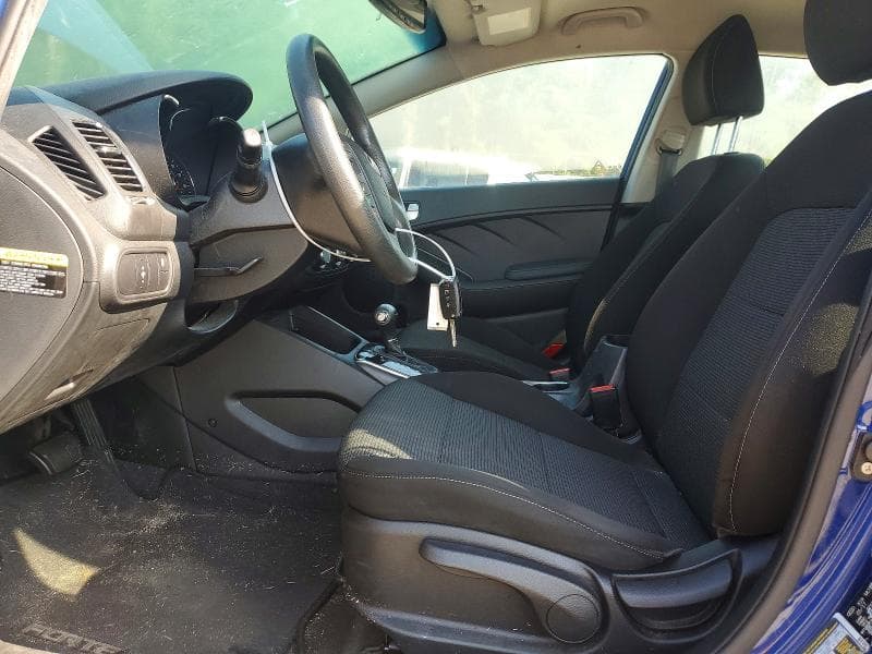 2017 KIA FORTE LX 7