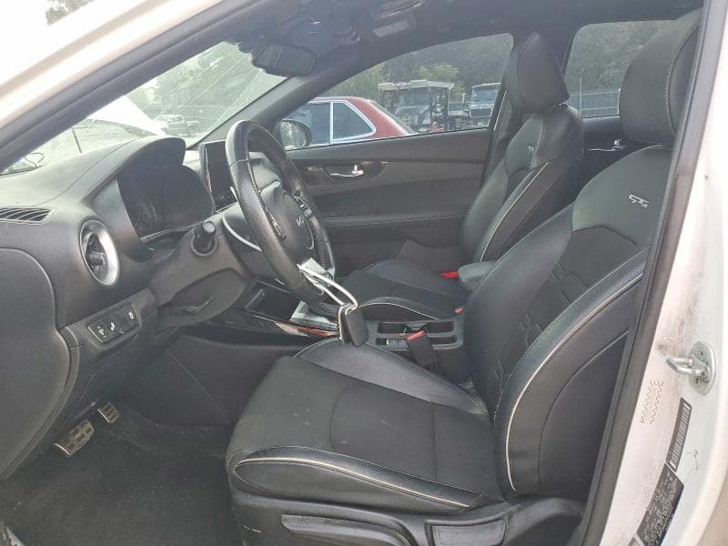 2023 KIA FORTE GT LINE 7