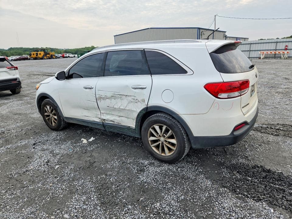 2017 KIA SORENTO LX 2