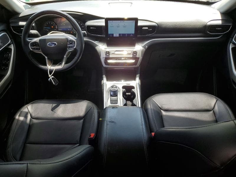 2022 FORD EXPLORER XLT 8