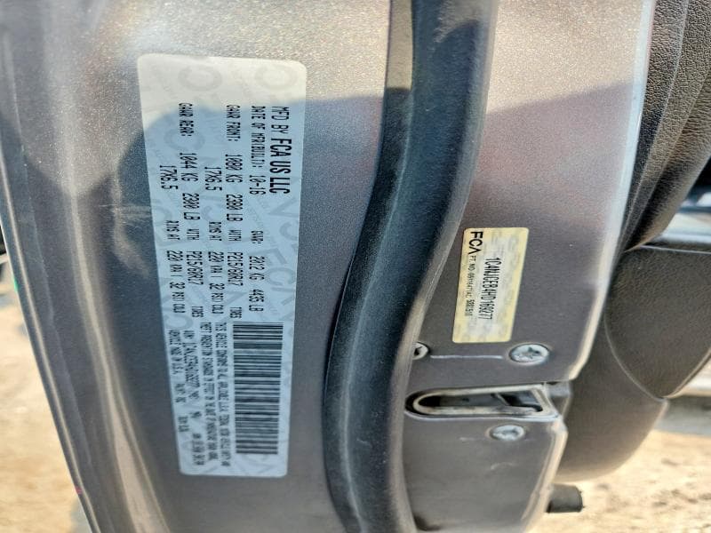 2017 JEEP COMPASS LATITUDE 13
