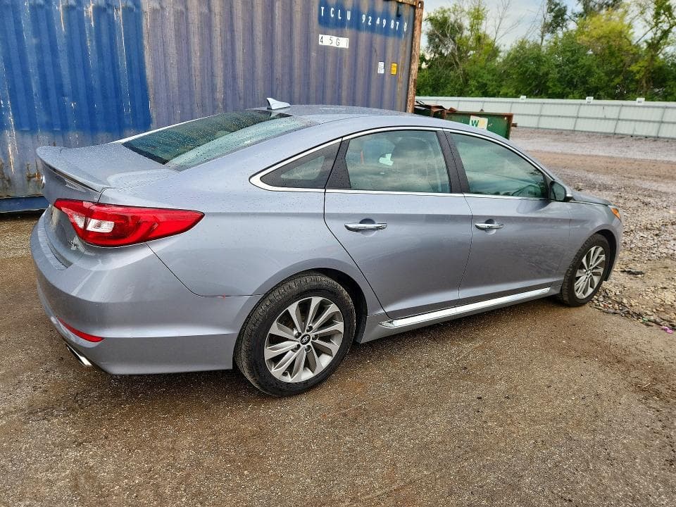 2017 HYUNDAI SONATA SPORT 3