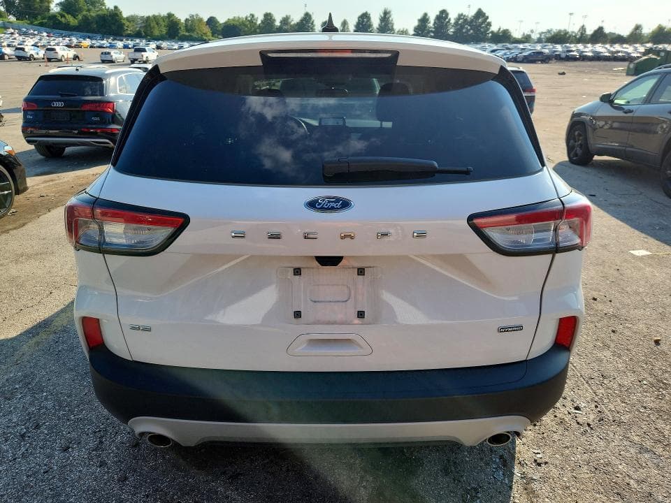 2020 FORD ESCAPE SE SPORT 6