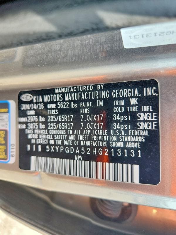 2017 KIA SORENTO LX V6 13