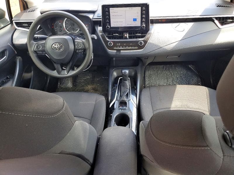 2020 TOYOTA COROLLA LE 8
