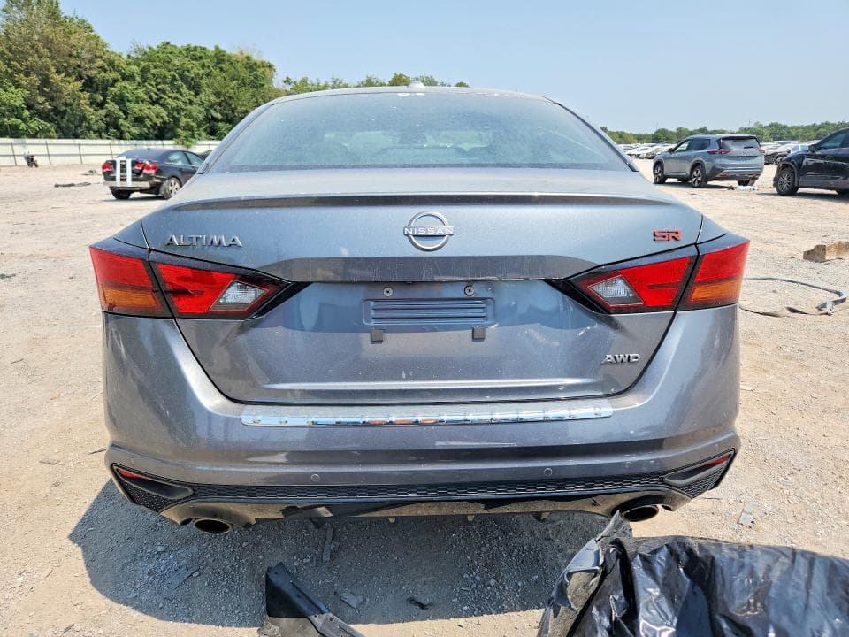 2023 NISSAN ALTIMA SR 6