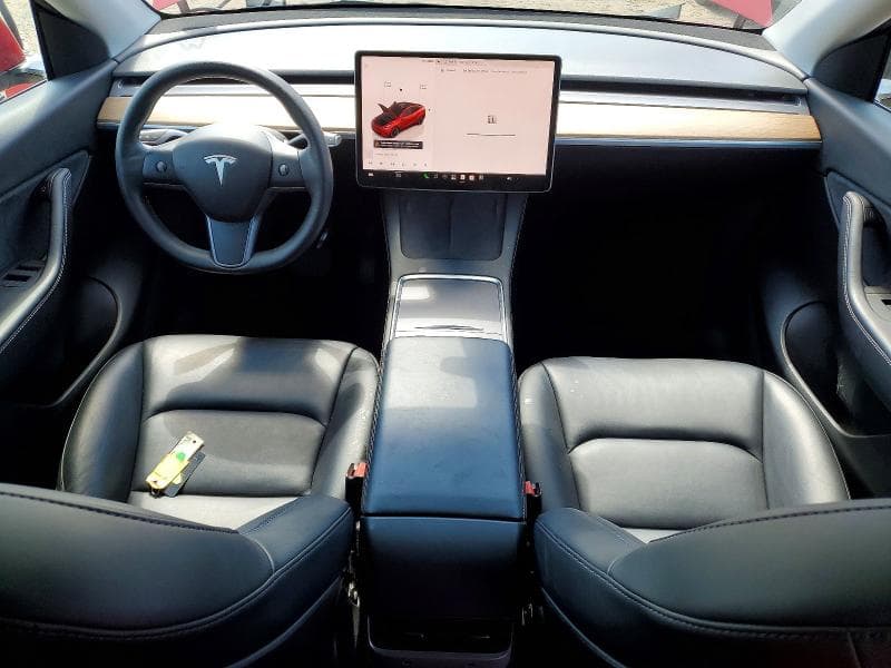 2022 TESLA MODEL Y 8