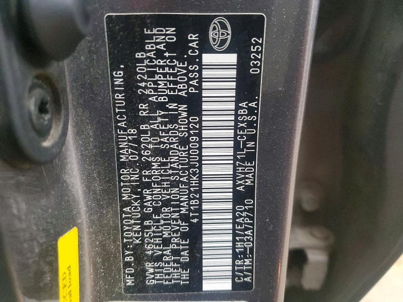 2018 TOYOTA CAMRY HYBRID SE 12