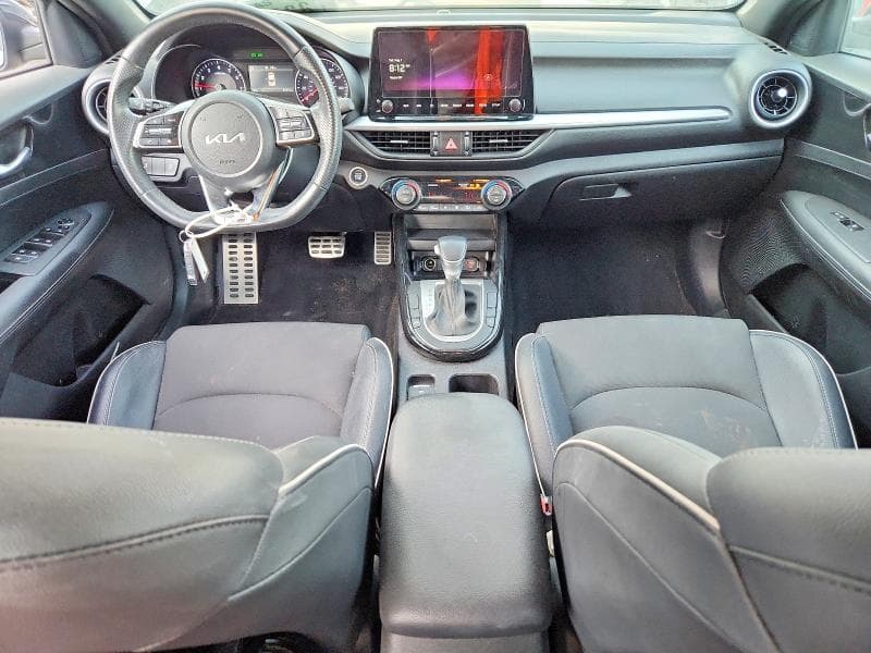 2023 KIA FORTE GT LINE 8
