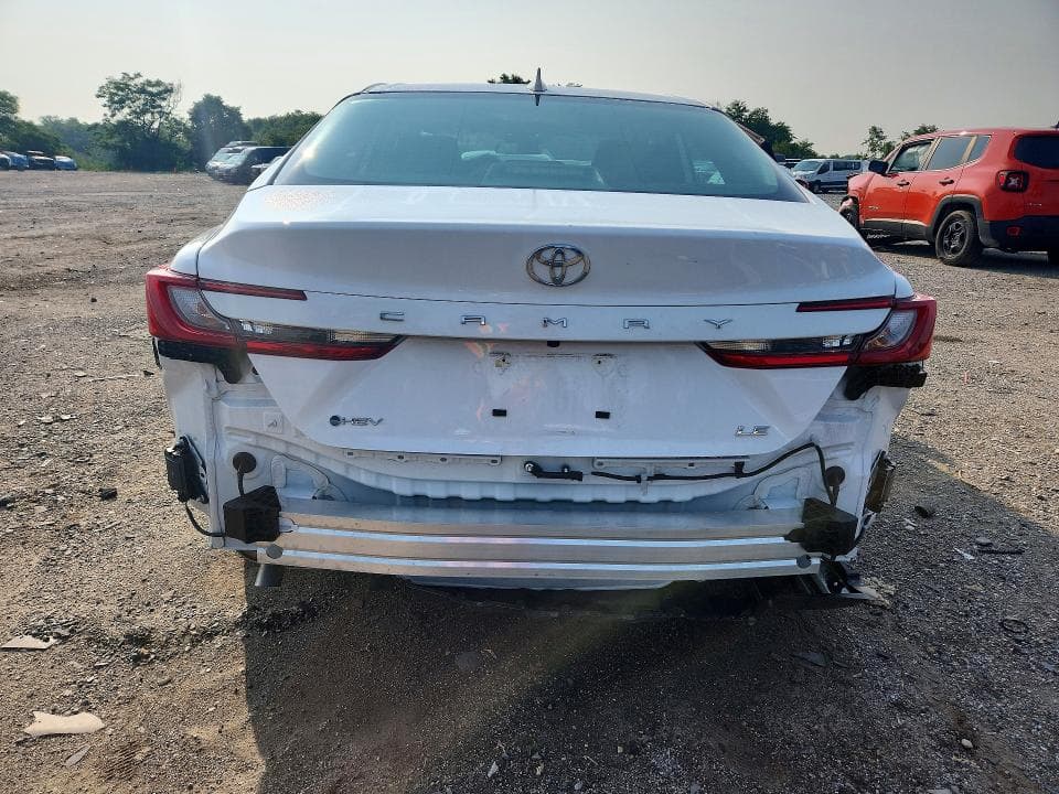 2026 TOYOTA CAMRY LE 6