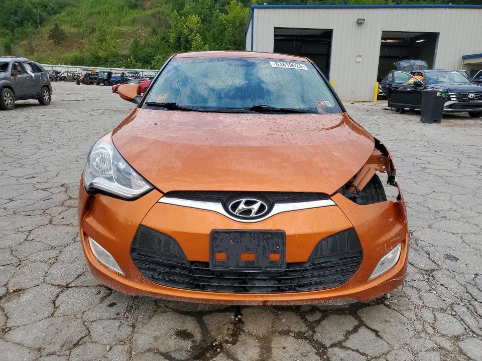 2017 HYUNDAI VELOSTER BASE 5