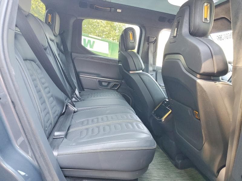 2022 RIVIAN R1T ADVENTURE 10