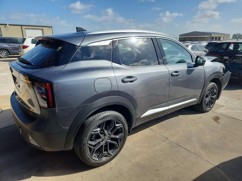 2026 NISSAN KICKS SR 3