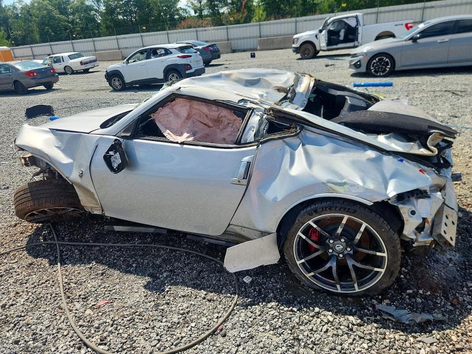2017 NISSAN 370Z NISMO 2
