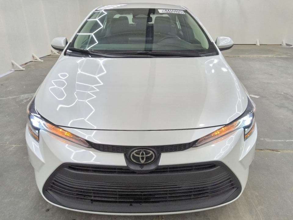 2025 TOYOTA COROLLA LE 5