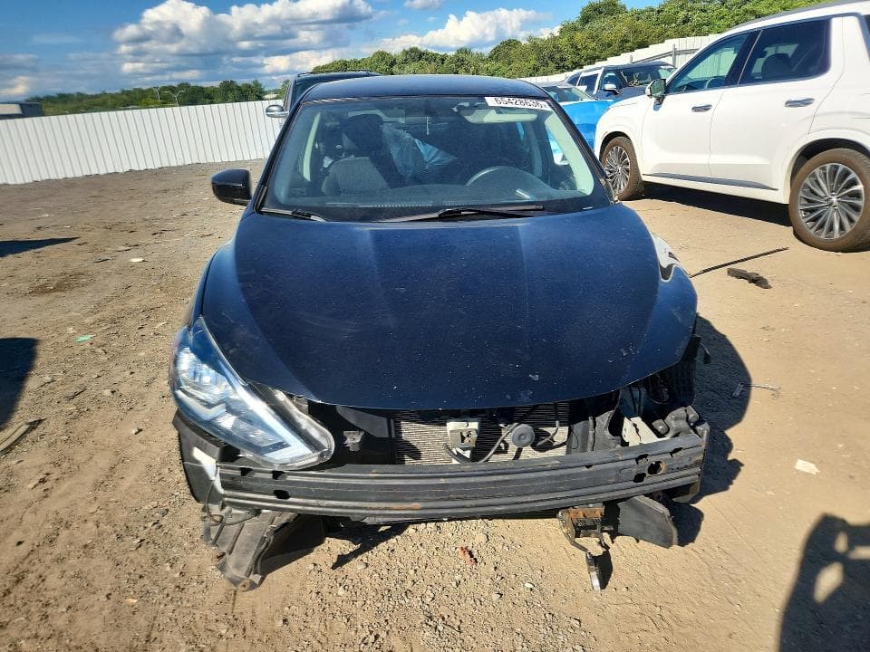 2019 NISSAN SENTRA SV 5