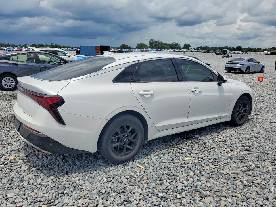 2025 KIA K5 LXS 3