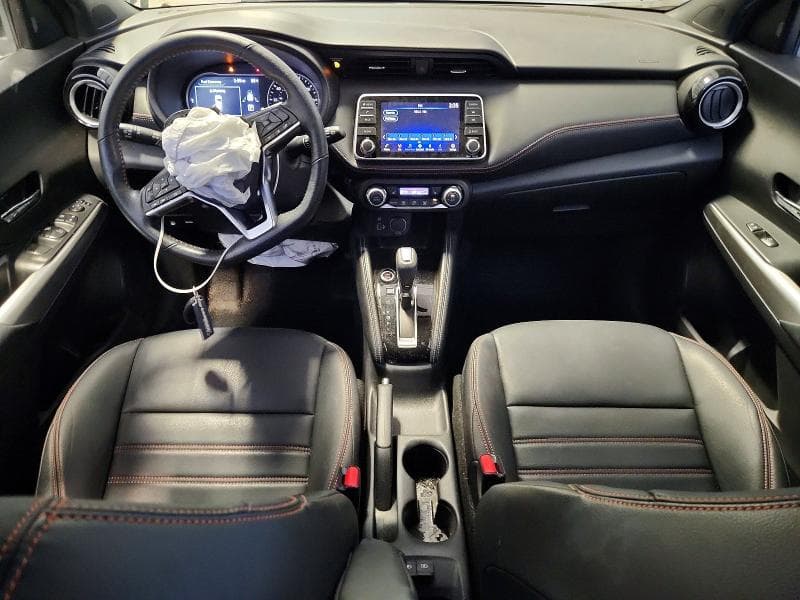 2019 NISSAN KICKS SR 8