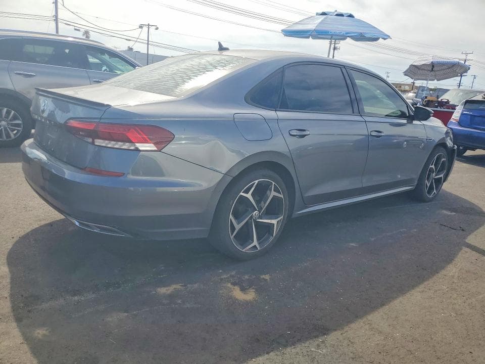 2020 VOLKSWAGEN PASSAT R-LINE 3