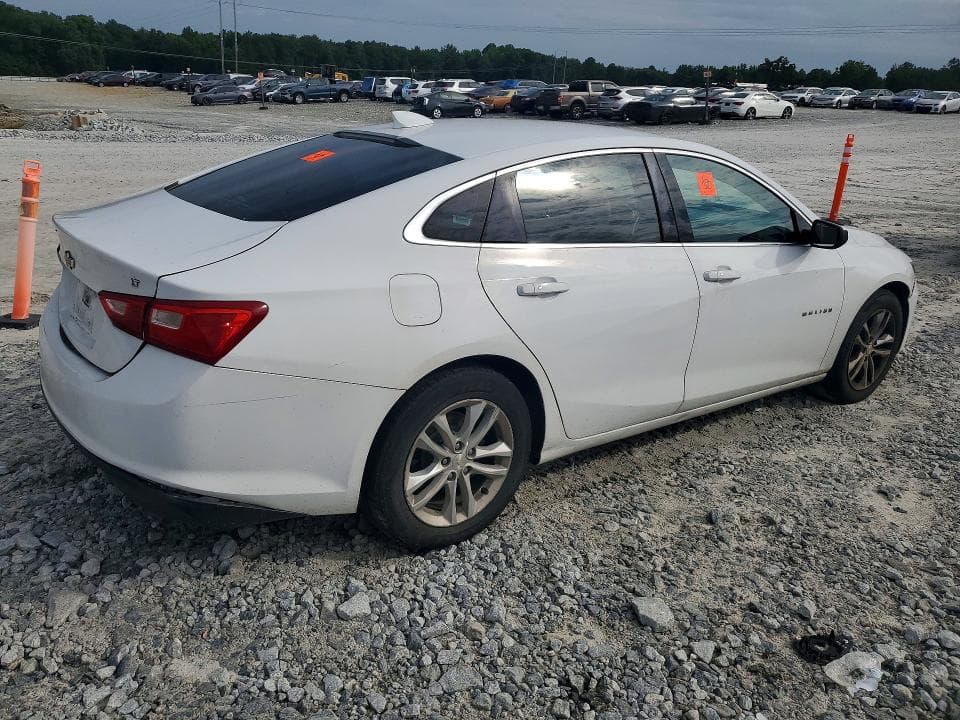 2017 CHEVROLET MALIBU LT 3