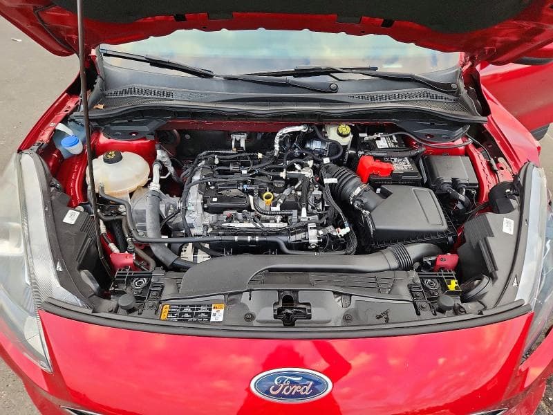 2020 FORD ESCAPE SE 12