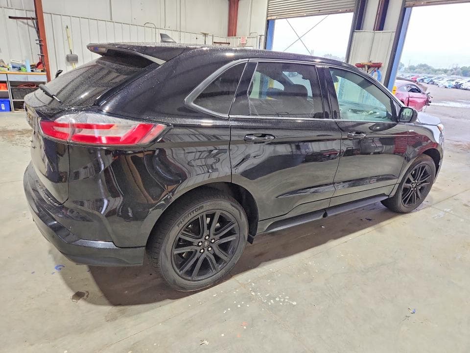 2022 FORD EDGE SEL 3