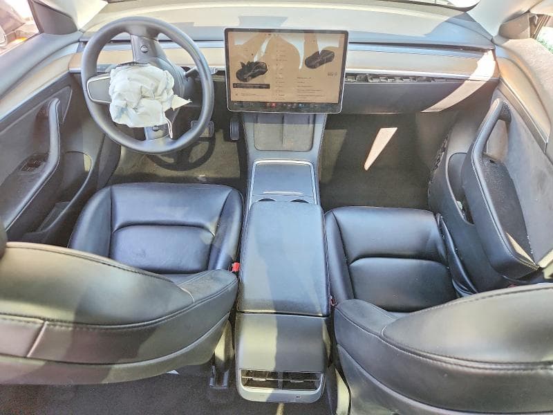 2023 TESLA MODEL 3 8