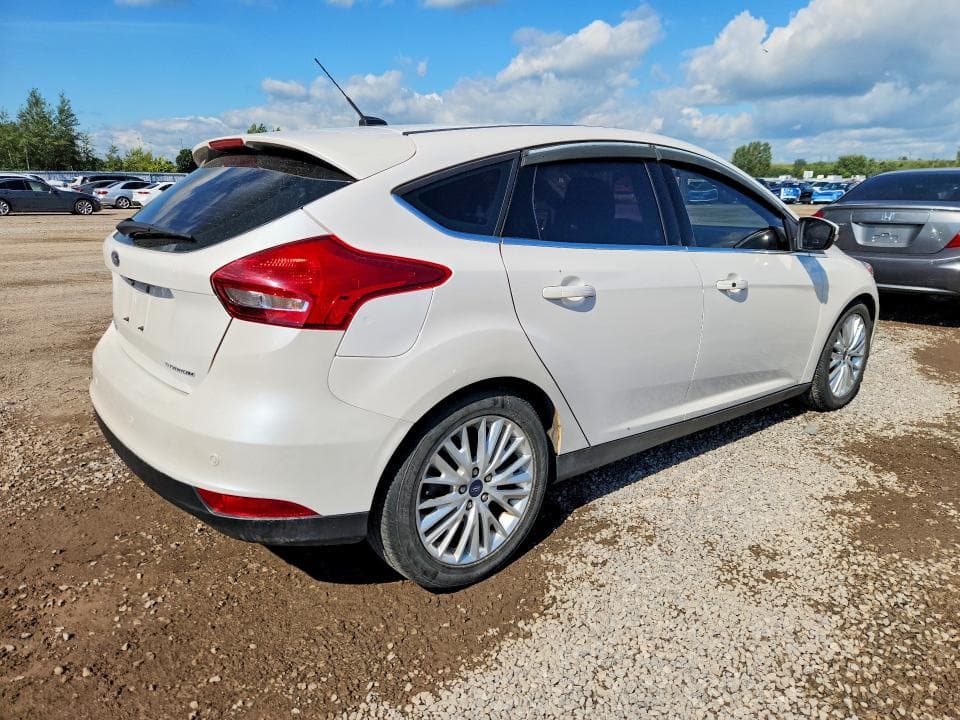2017 FORD FOCUS TITANIUM 3