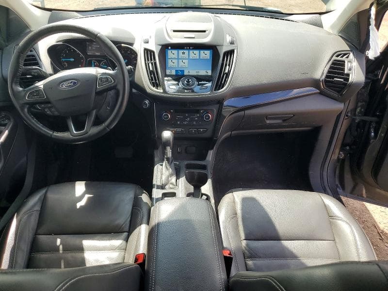 2017 FORD ESCAPE TITANIUM 8