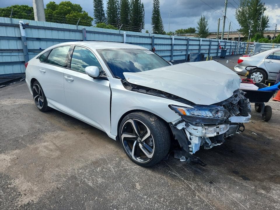 2020 HONDA ACCORD SPORT 4