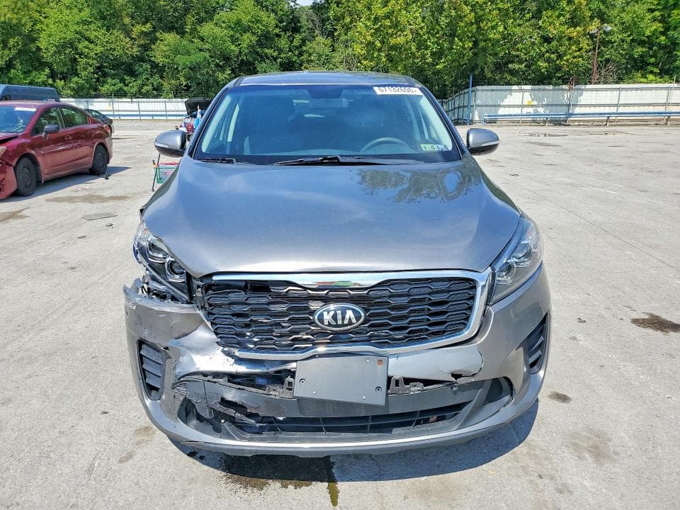2019 KIA SORENTO LX V6 5