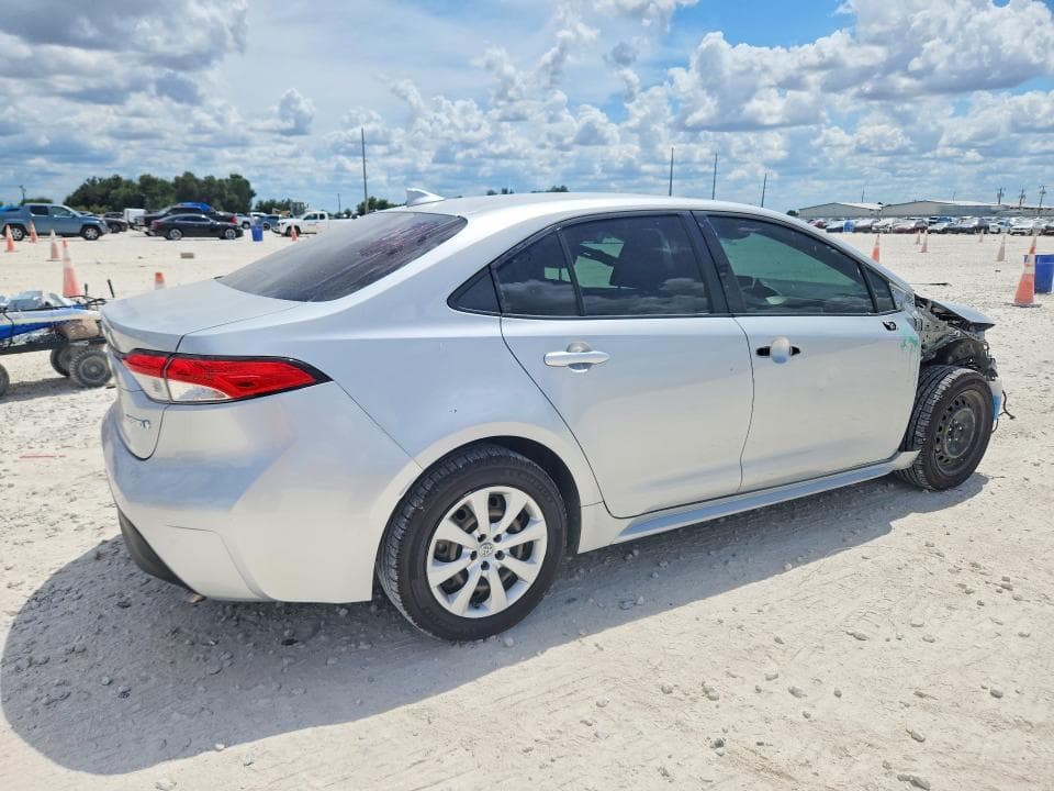 2023 TOYOTA COROLLA HYBRID LE 3