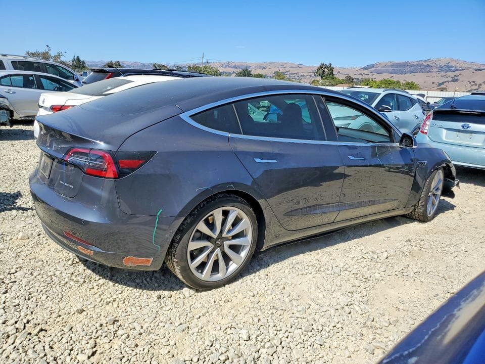 2020 TESLA MODEL 3 3