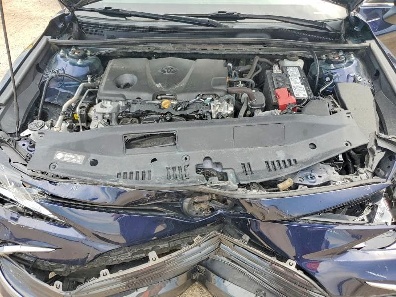 2022 TOYOTA CAMRY LE 11