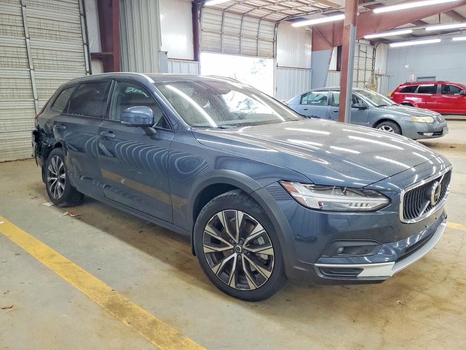 2022 VOLVO V90 CROSS COUNTRY B6 INSCRIPTION 4