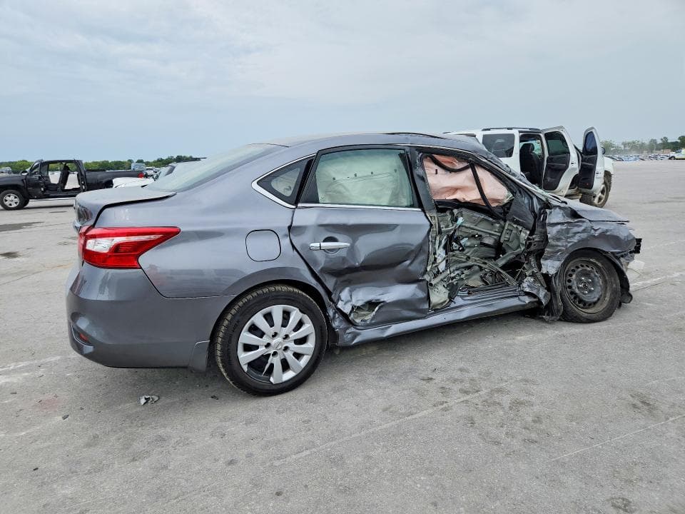 2019 NISSAN SENTRA S 3