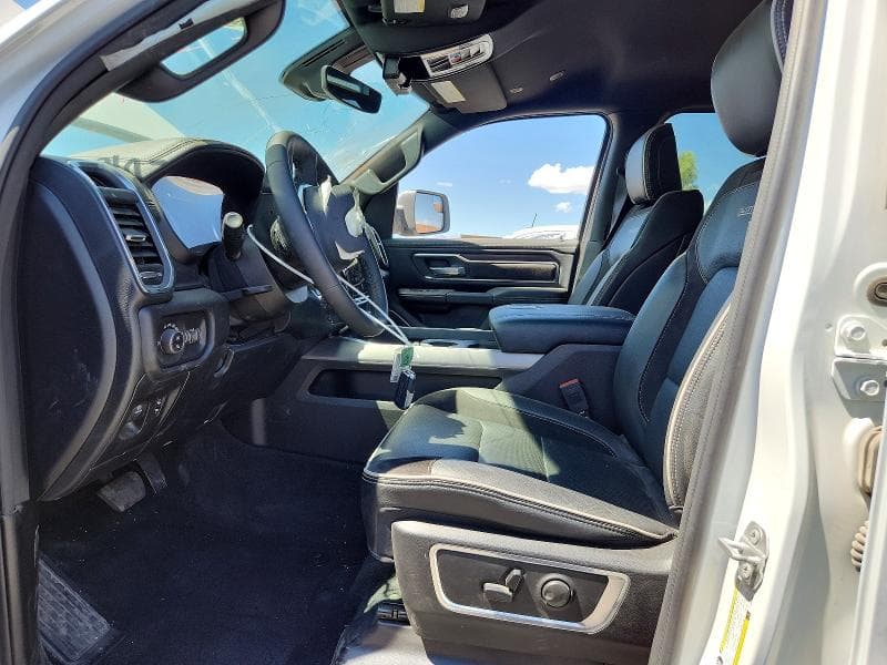 2026 RAM 1500 LARAMIE 7