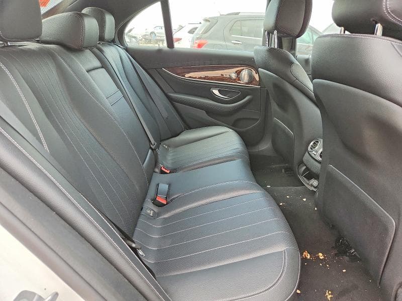 2017 MERCEDES-BENZ E 300 4MATIC 10